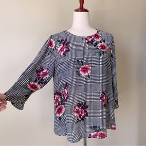Ivanka Trump- Top, Black & White Plaid with Pink Roses Pattern. Size S